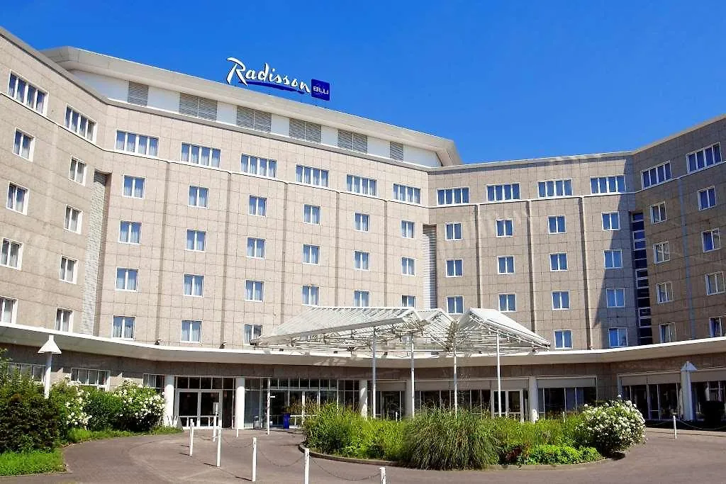 Radisson Blu Hotel דורטמונד