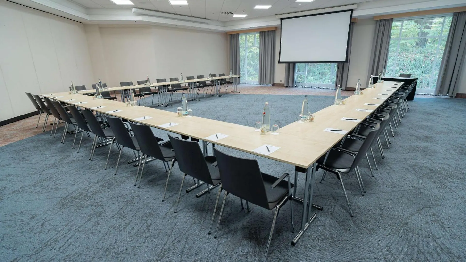 Radisson Blu Hotel Dortmund 4*,  Almanya